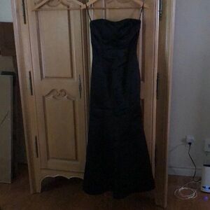 Jessica McClintook black satin strapless evening gown